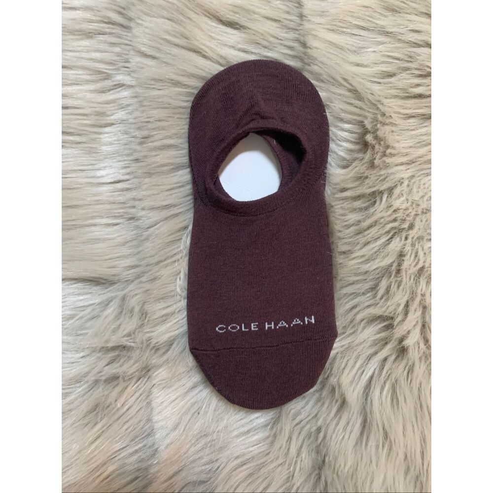 NWOT Cole Haan Brown No Show Socks Size 4-10